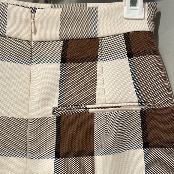 NWOT GORGEOUS PENCIL SKIRT - Picture 6 of 14